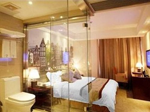 Hotel Holland 3*